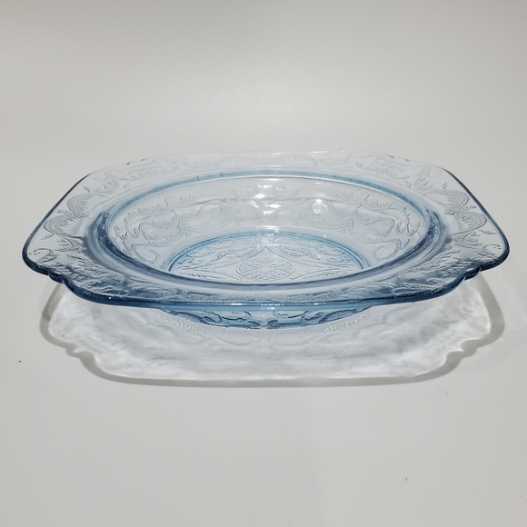 Vntg 6 7/8" "Recollection Blue" Bowl by Indiana Glass - Picture 2 of 11